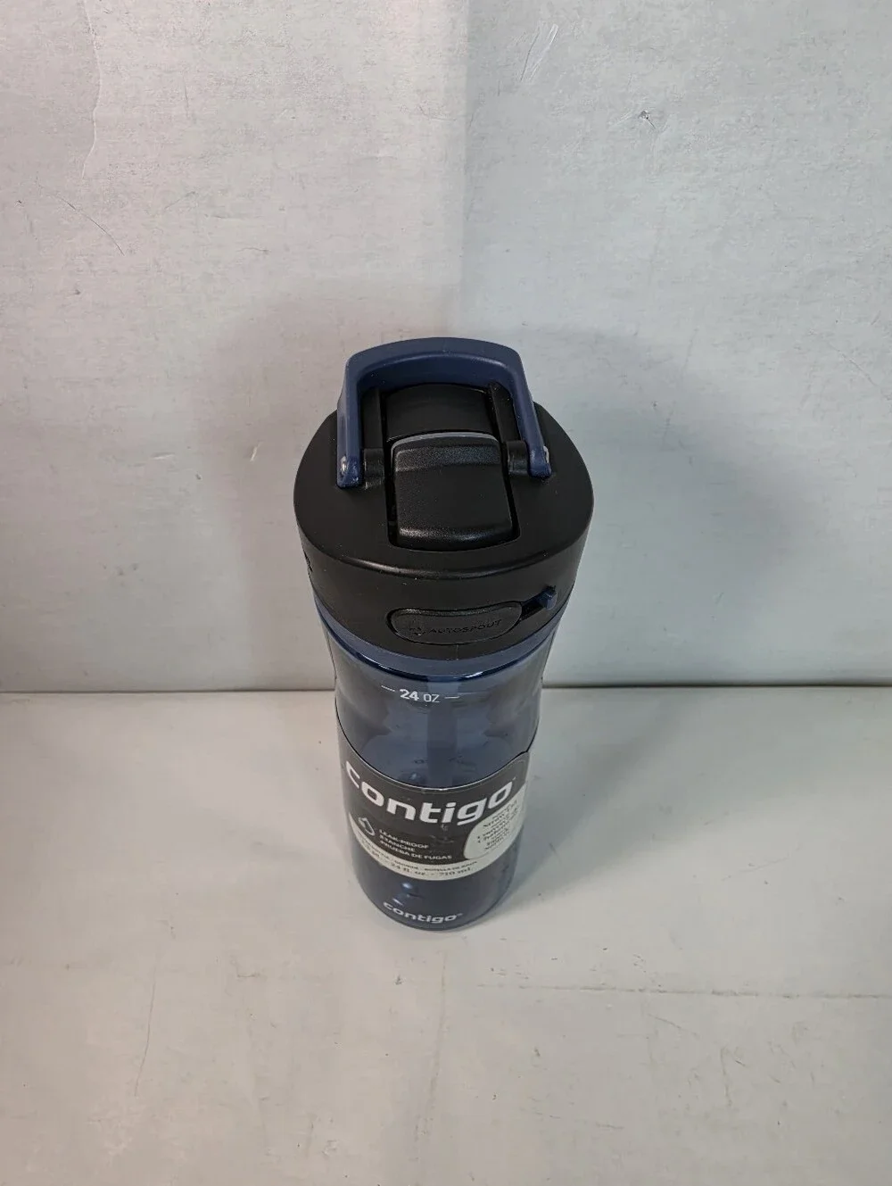 Contigo 24 oz. (1.5 pt) Ashland Water Bottle with AutoSpout new with tag BPAfree